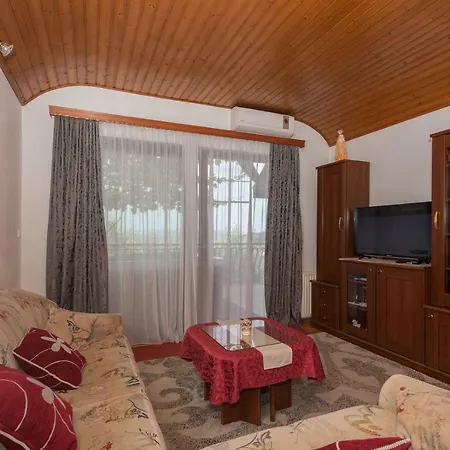 Inge Apartmán